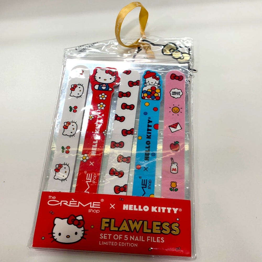 Never opened perfect for self care and wellness🫶🏼or a cute gift